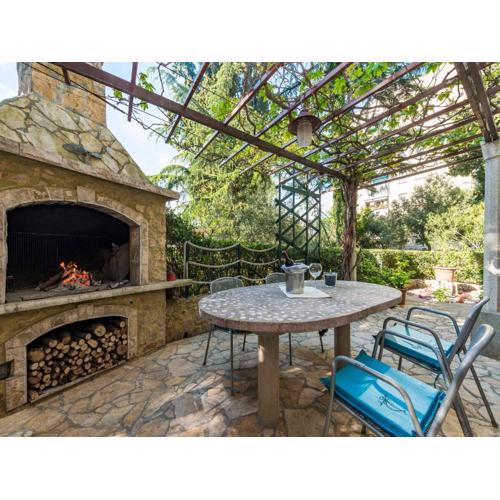 Green Terrace Apartment I