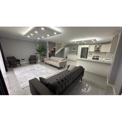 Greenplain Luxury