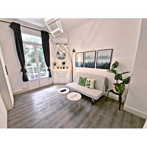 GregBnb - T2 35m2 - CLIM - PARKING INCLUS - Balcon - Appartement No2
