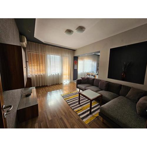 Grey central apartment