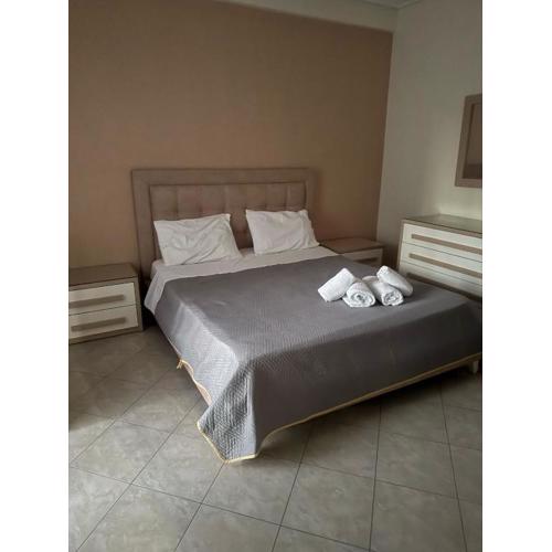 Griselda Apartment
