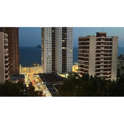 Große Ferienwohnung mit großer Terrasse an der Costa Blanca - 250 m vom Meer