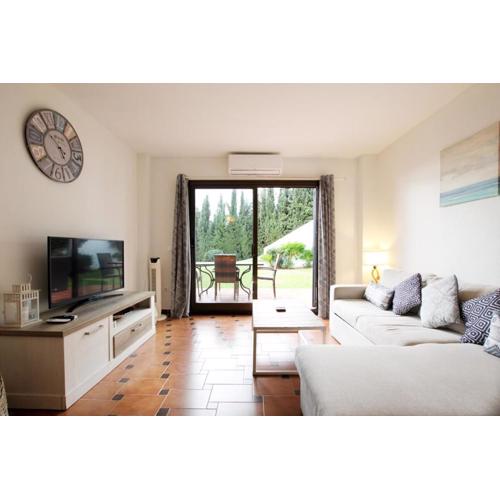 Ground floor near the beach
