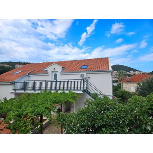 Gruz Holiday Hideaway