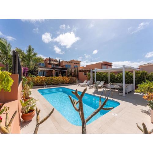 GS Luxury Ocean View Villa with Heated Pool by Golf