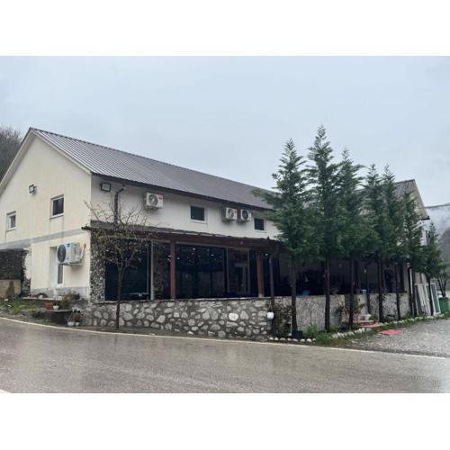 Guest House Besi