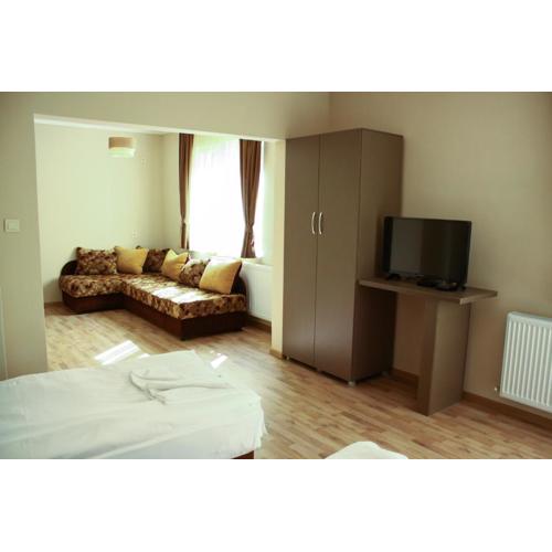 Guest House Central