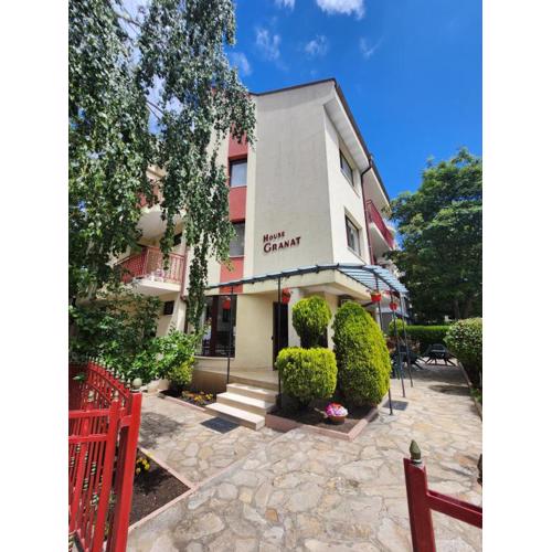 Guest House Granat