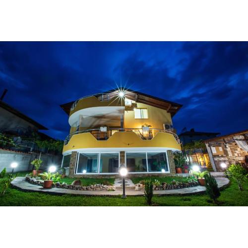 Guest House Holiday