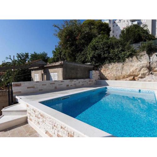 Guest House Kusalo- One Bedroom Apartment with Terrace Apartman 4