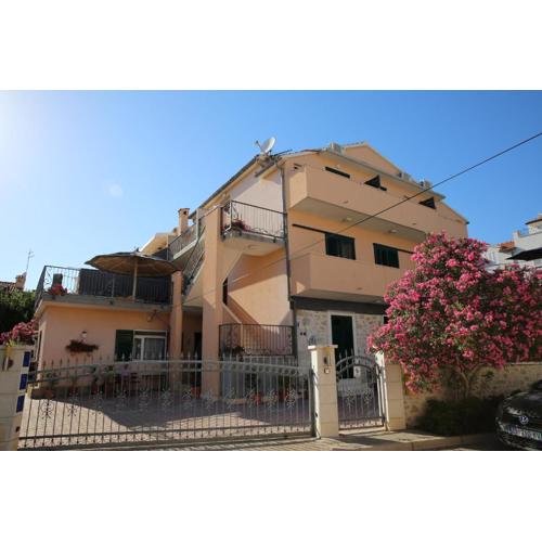 Guest House Lorenta