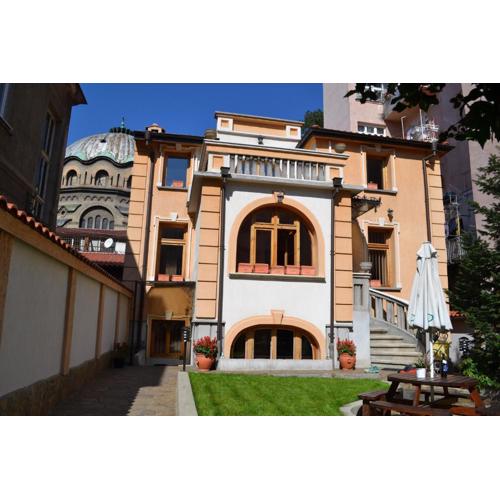 Guest House Secession Style