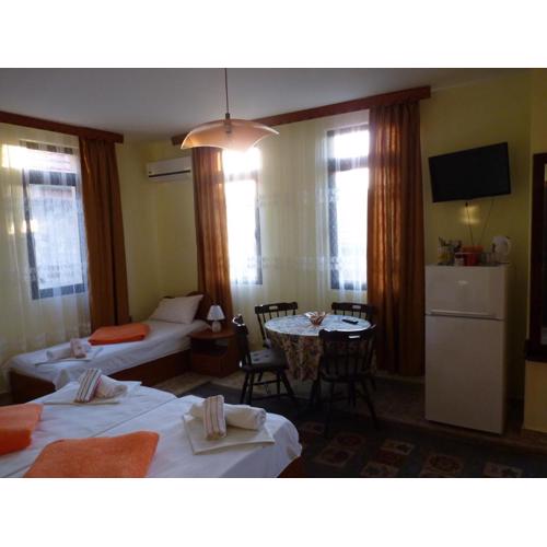 Guest House Zhelevi