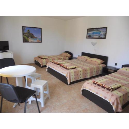 Guest House \