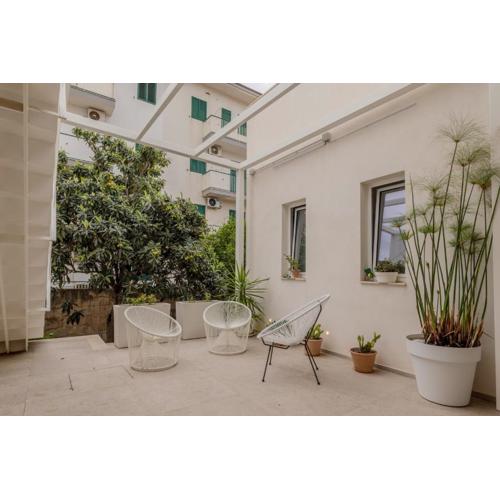 GuestHost - Apartment \