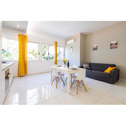 GuestHost - Lovely Flat in the Heart of Pescara