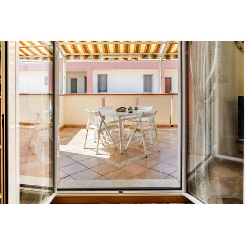 GuestHost - Relaxing Stay in Alghero with Terrace