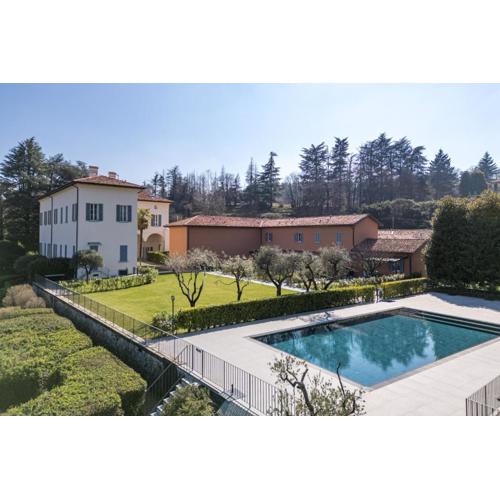 GuestHost - Two-room apt in Villa with pool!