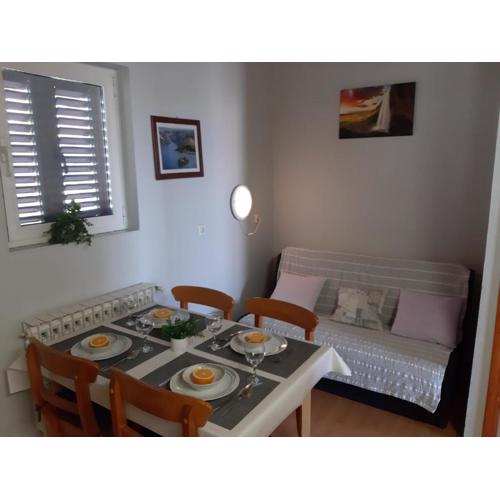 Guesthouse Brodarica (3814)