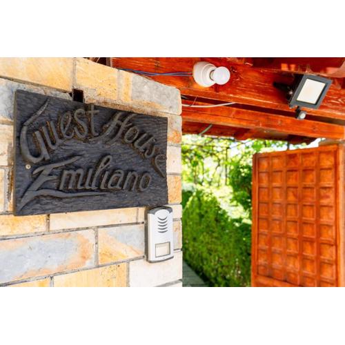 Guesthouse Emiljano