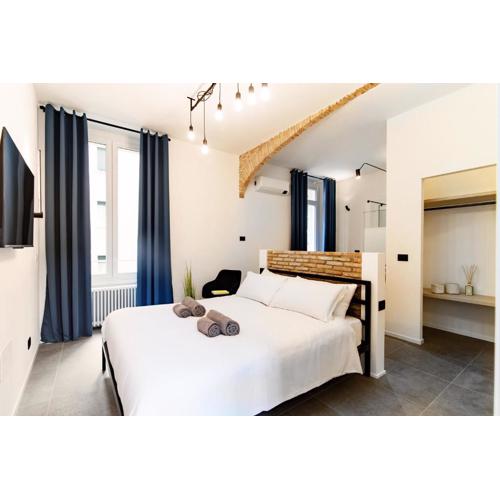 Guesthouse Linaio - The House Of Travelers