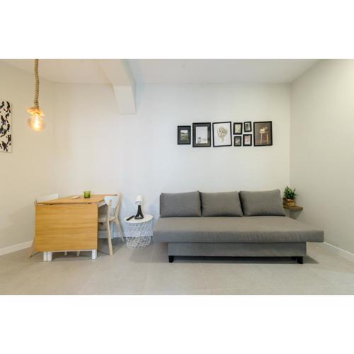 GuestReady - Embajadores Apartments