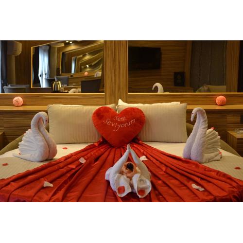 Gumus Palace Suites