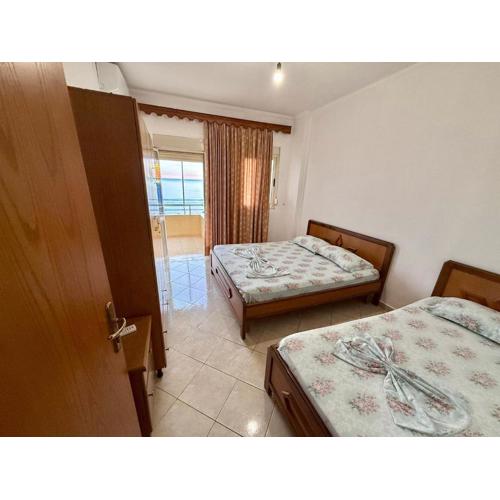 Gusti SeaView Apartments
