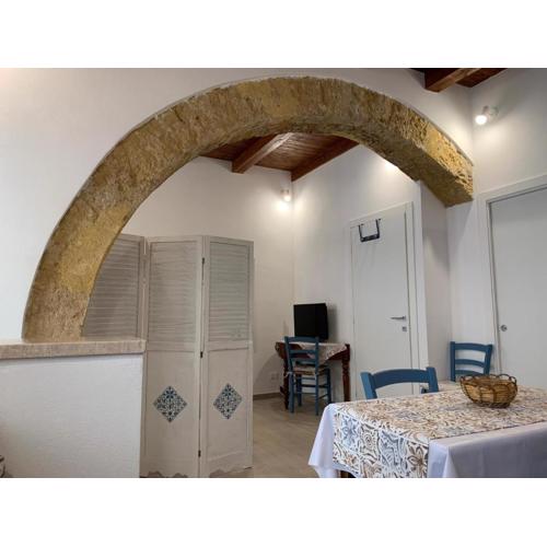 Guzzari 75 Home