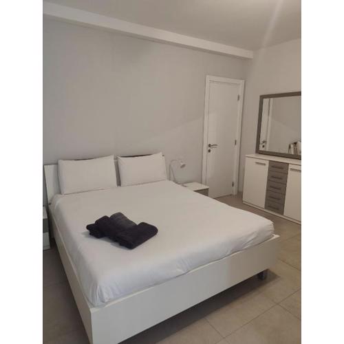 Gżira, 2 bedroom apartment