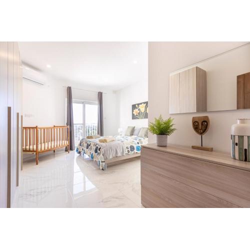 H3 - Modern and Spacious 3 Bedroom Apartment