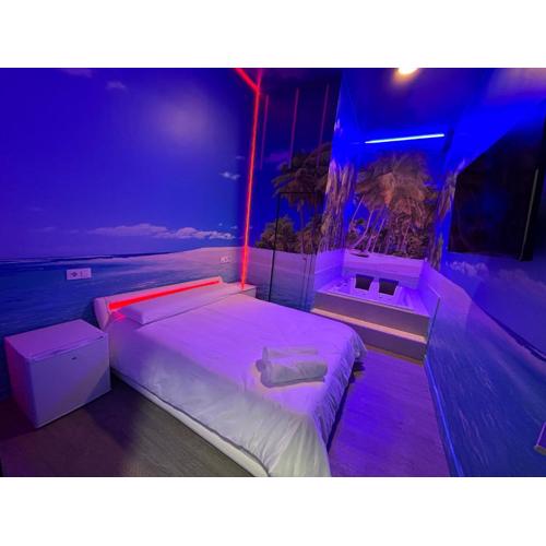 Habitacion con jacuzzi y baño privado