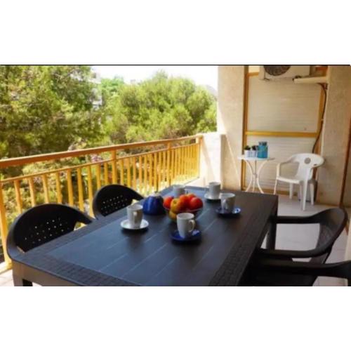 Habitación doble en piso compartido en Salou zona turística playa