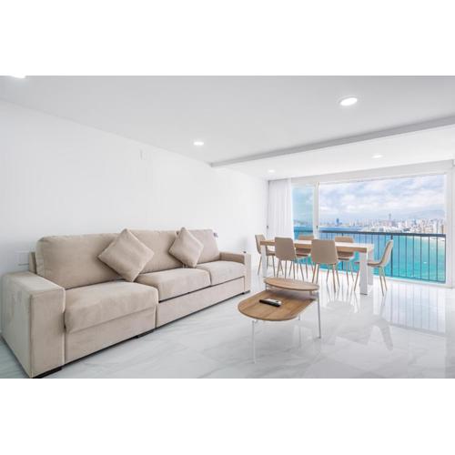 Halcon Deluxe 17-C Apartment Levante Beach