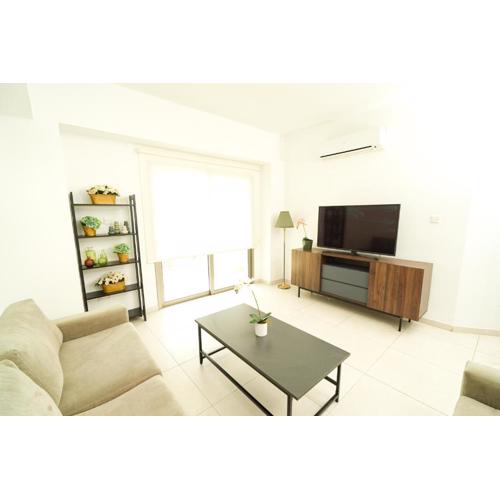 Halcyon Central Apartment