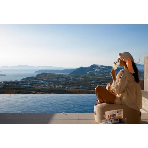 Halcyon Days Suites