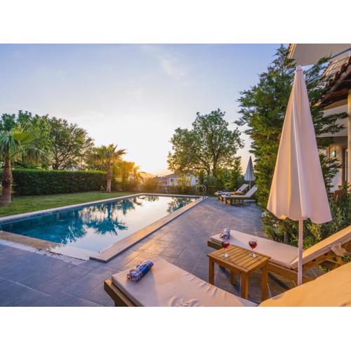 Hanel Life Royale 2 Villa With Private Pool