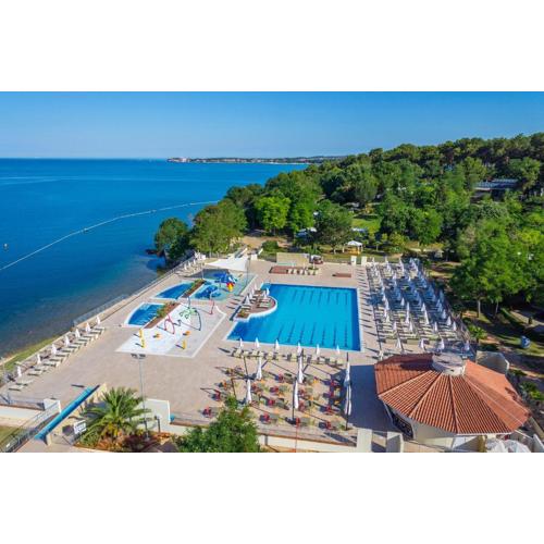 Happy Camp Mobile Homes in Valamar Camping Lanterna