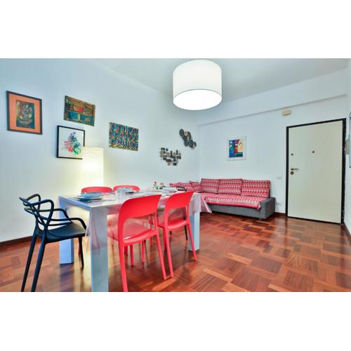 Happy House - Bright Apartment 200m from the beach