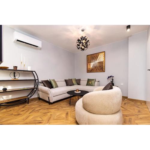 Happy People 2 BD, Central Plovdiv by Flat Mаnager
