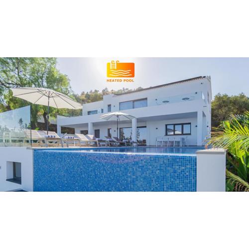 Happyplace Malaga - Villa with Panoramic Sea View Heated Infinity Saltwater Pool