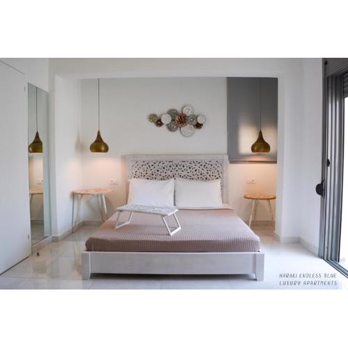 Haraki Endless Blue Luxury Apartments