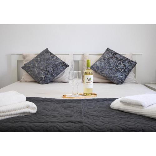 Harbour Paradise suite