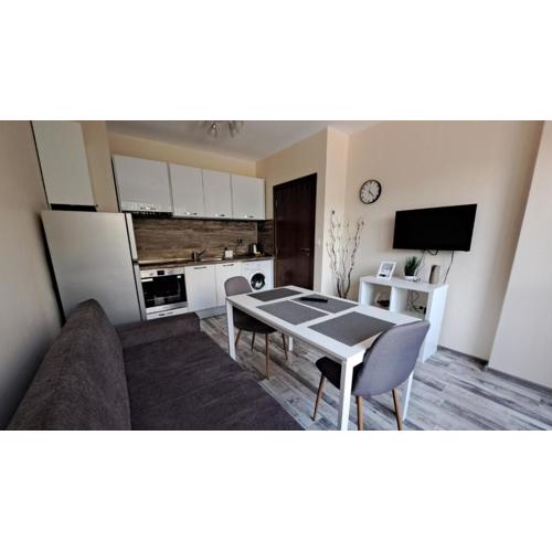 HARITON 2- Luxury Apartments