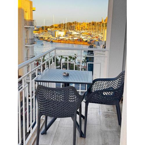 Harmony Apartment