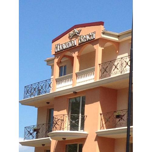 Hasienda Beach апартаменти