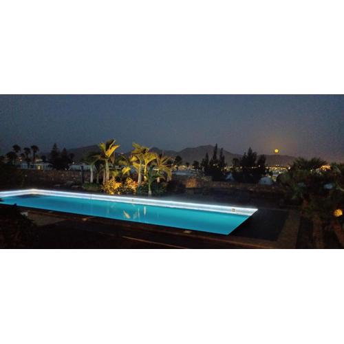 HC LUXURY CELAVELLa