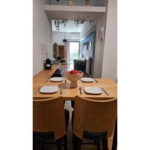 Heart of Faliro 2BR 5m Walk to Beach - Newly Renovated