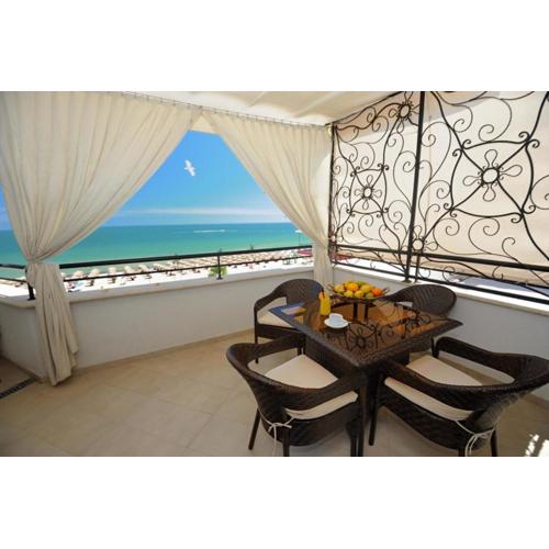 Heaven Lux Apartments