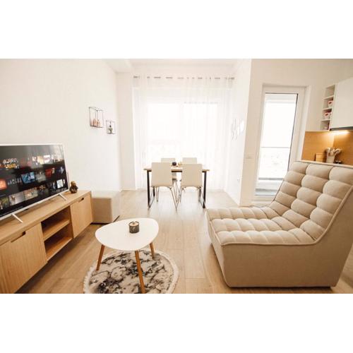 Helia Luxury Apartment New Boulevard